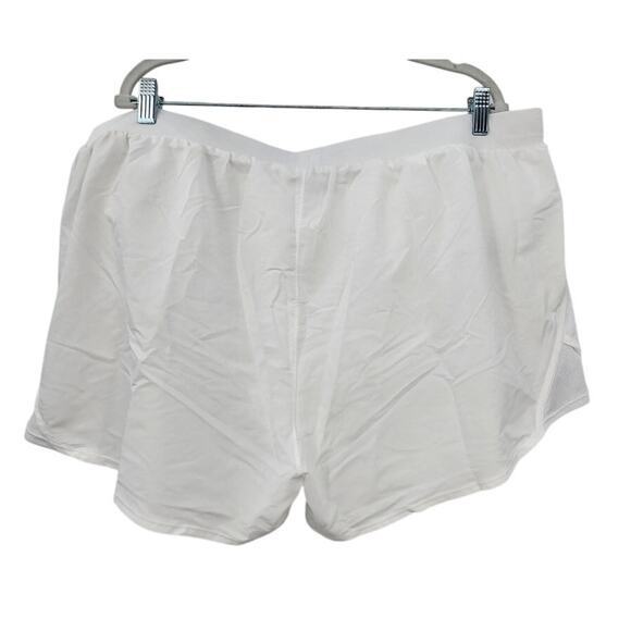 New NWT Under Armour US Women's White Lined Athletic‎ Shorts 3X 3XL - Picture 2 of 8